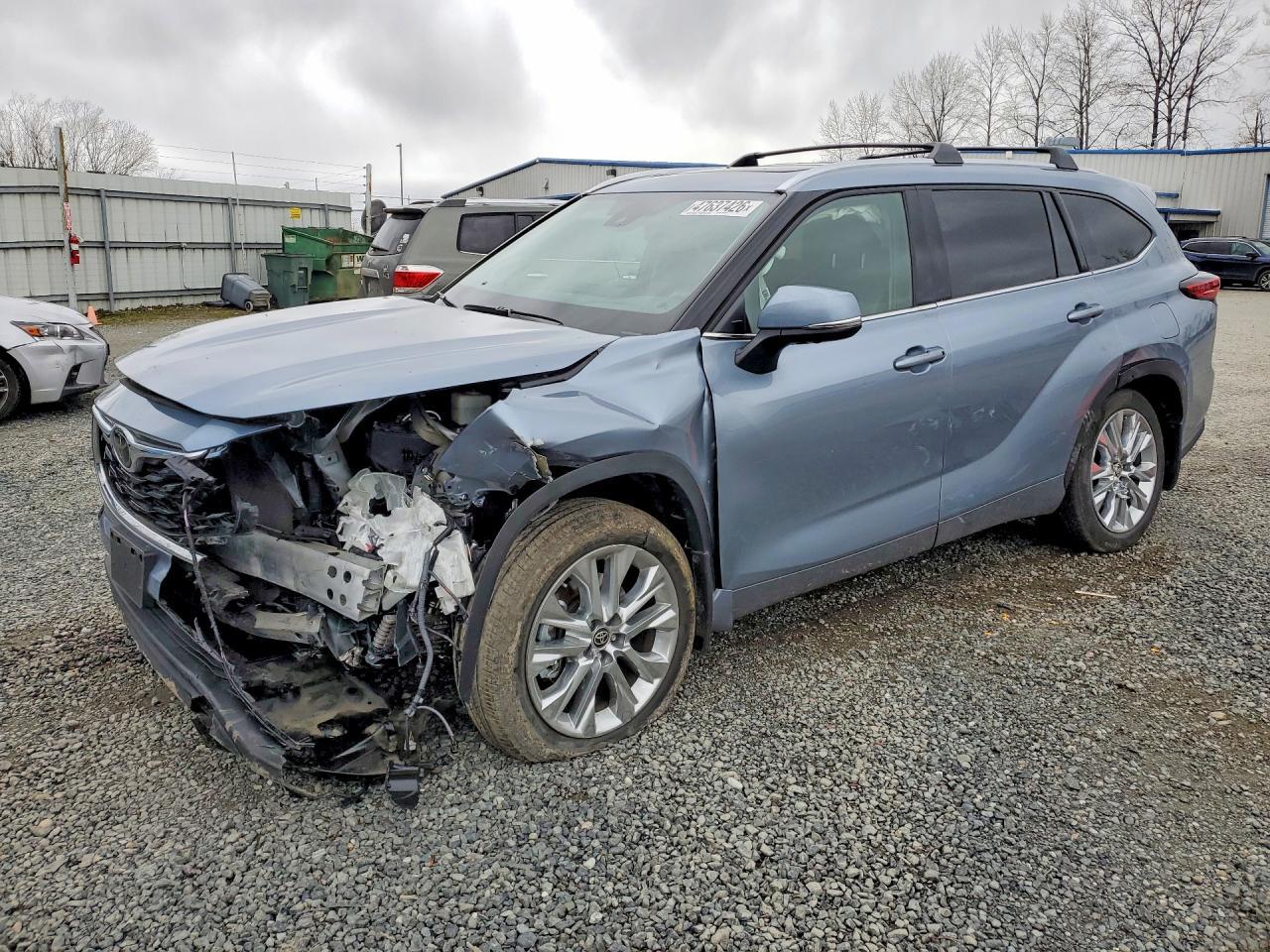 2022 TOYOTA HIGHLANDER