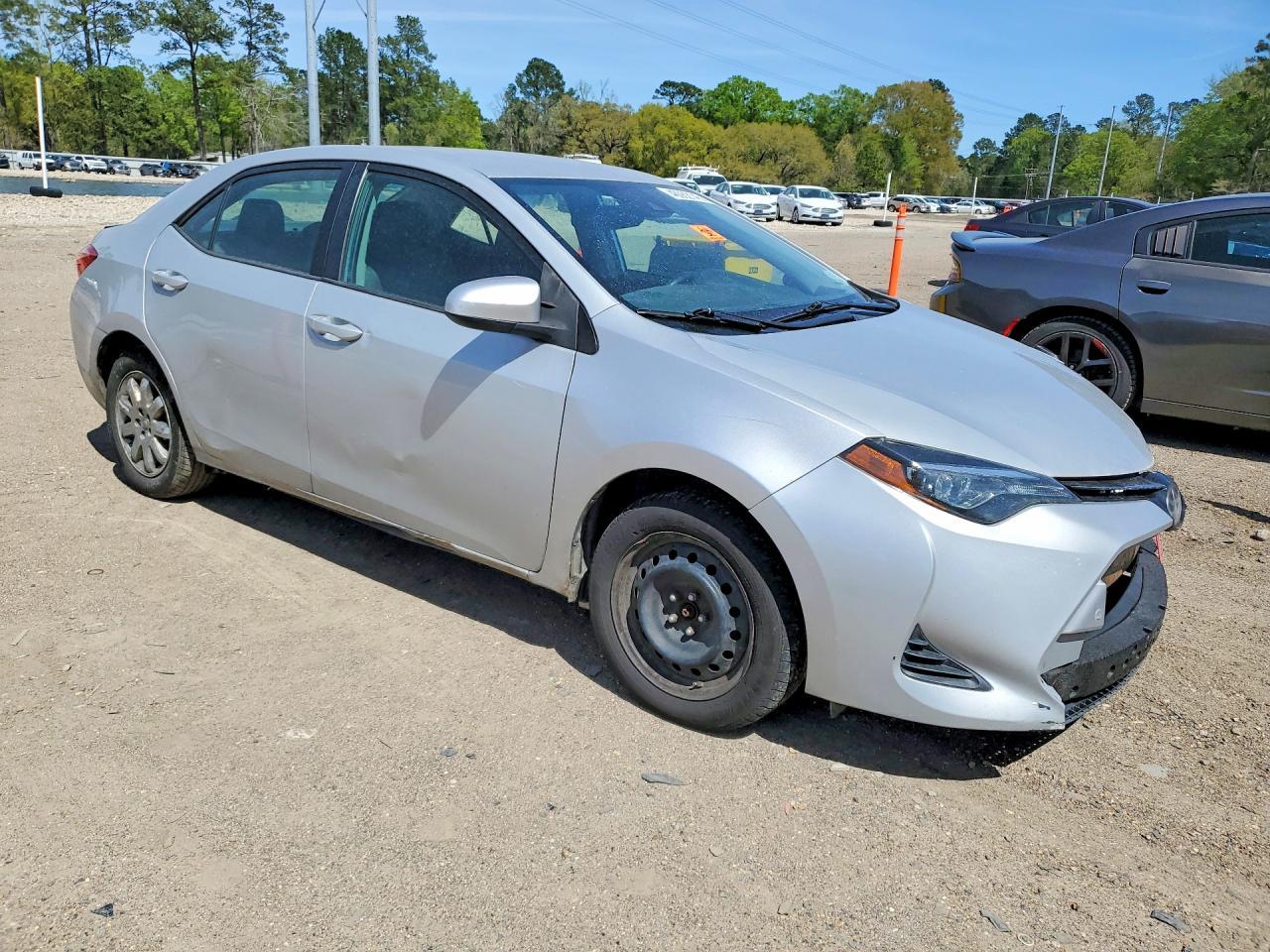 2018 TOYOTA COROLLA