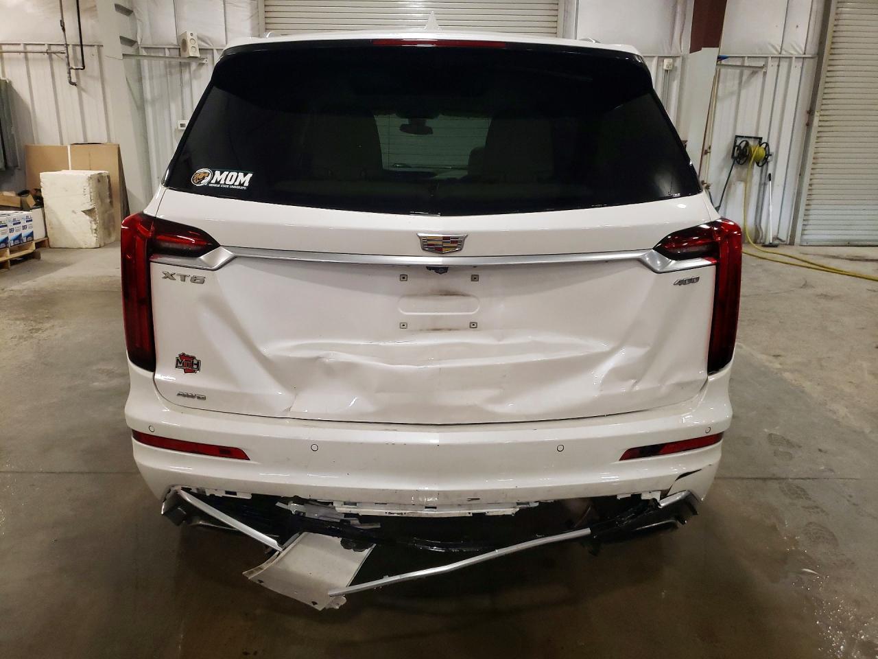 2021 CADILLAC XT6