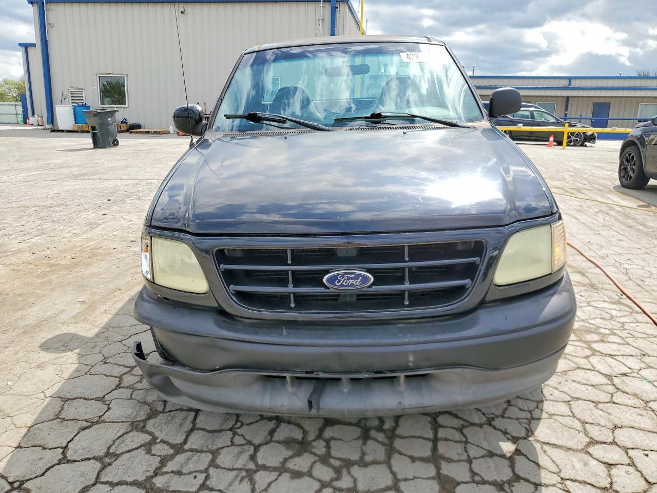 2002 FORD F-150 Lightning