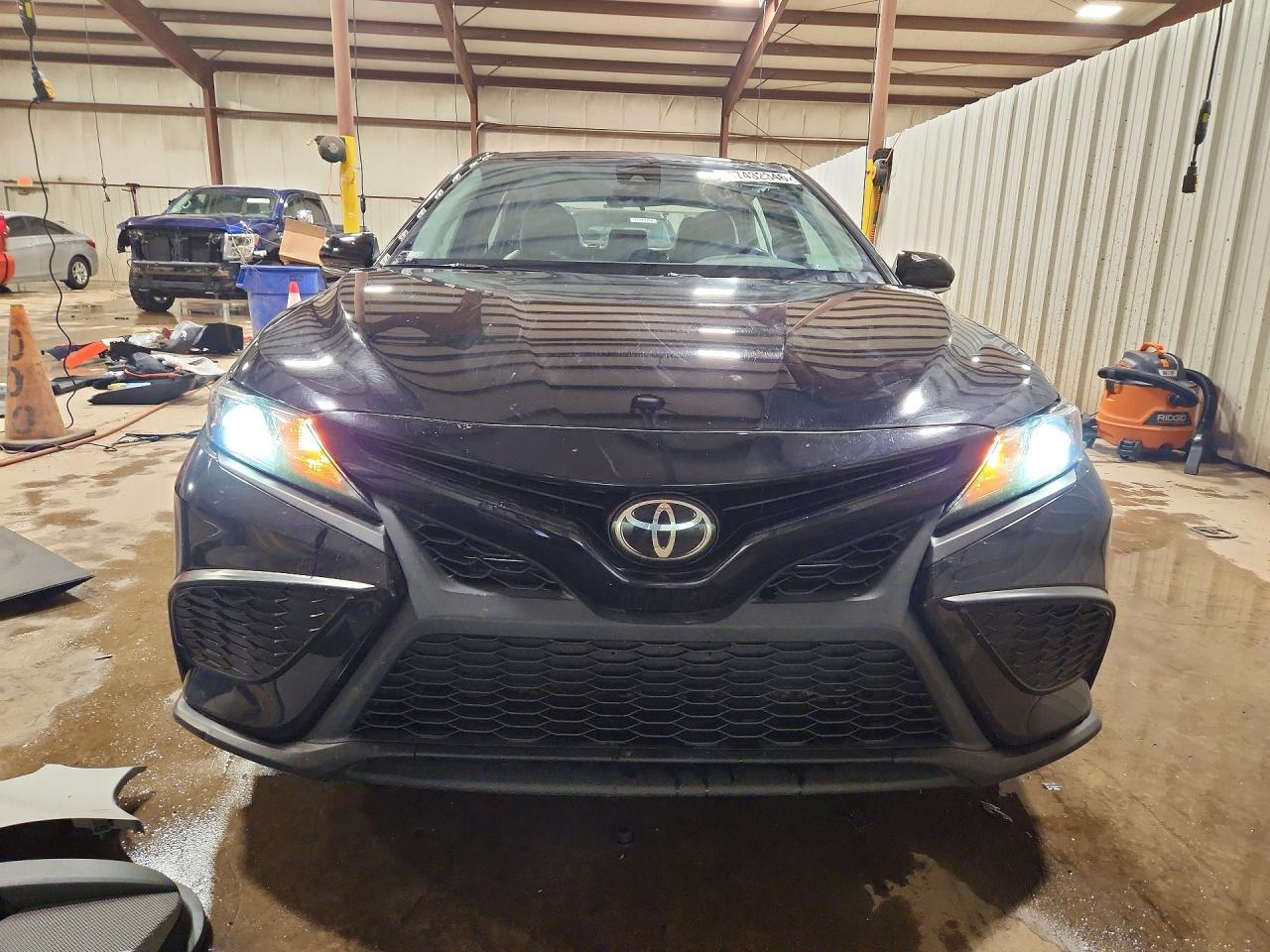2022 TOYOTA CAMRY