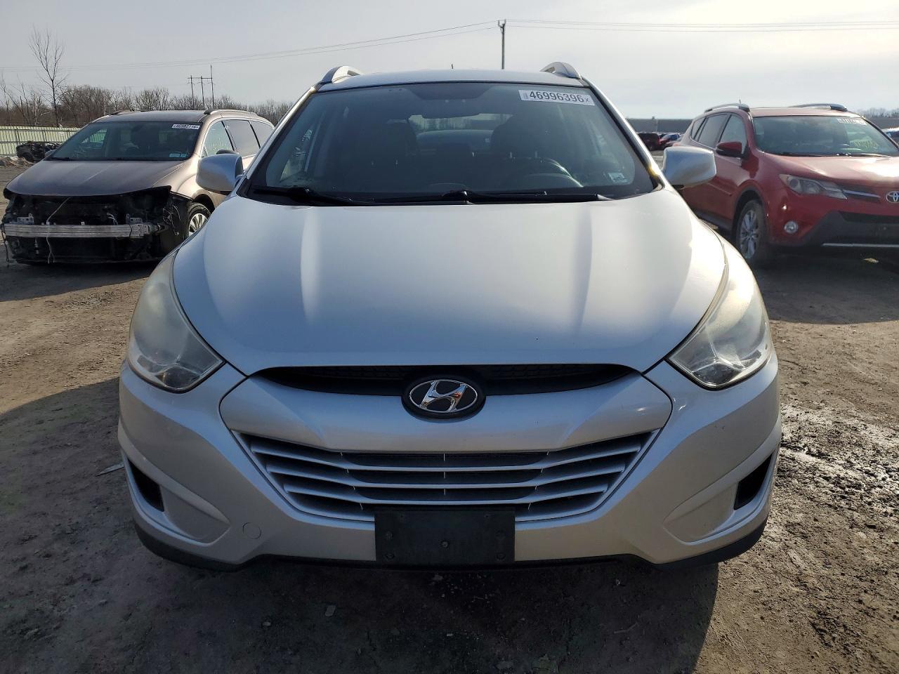 2010 HYUNDAI TUCSON