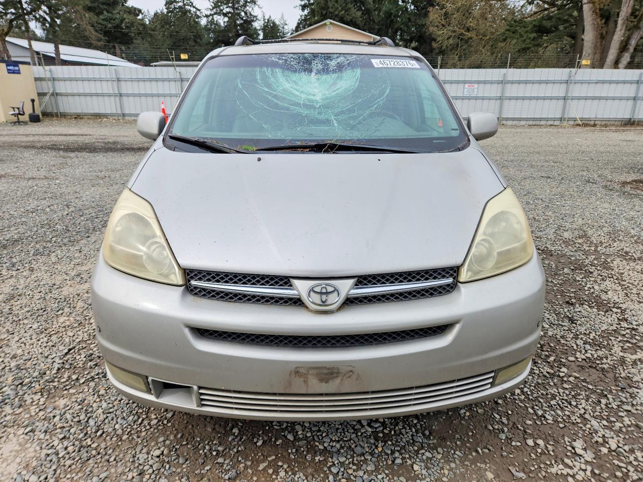 2005 TOYOTA SIENNA