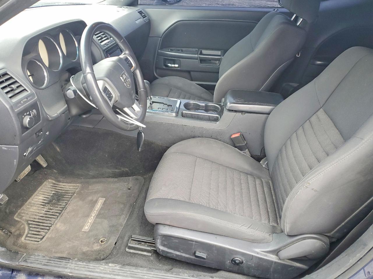 2014 DODGE Challenger