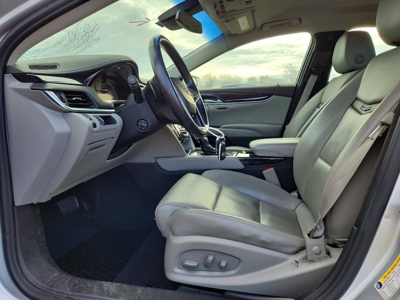 2015 CADILLAC XTS