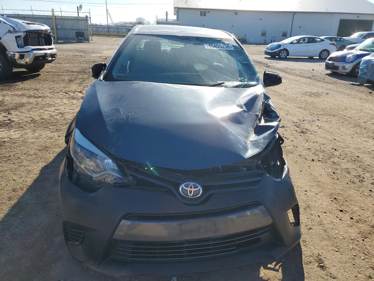 2015 TOYOTA COROLLA