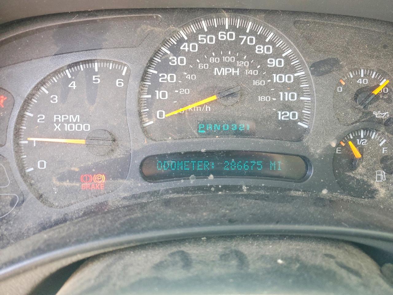 2003 CHEVROLET Tahoe