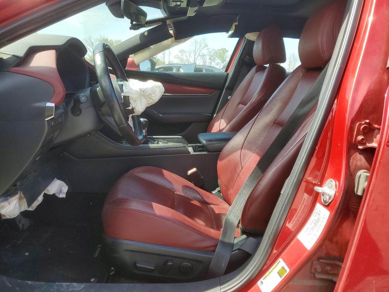 2020 MAZDA 3