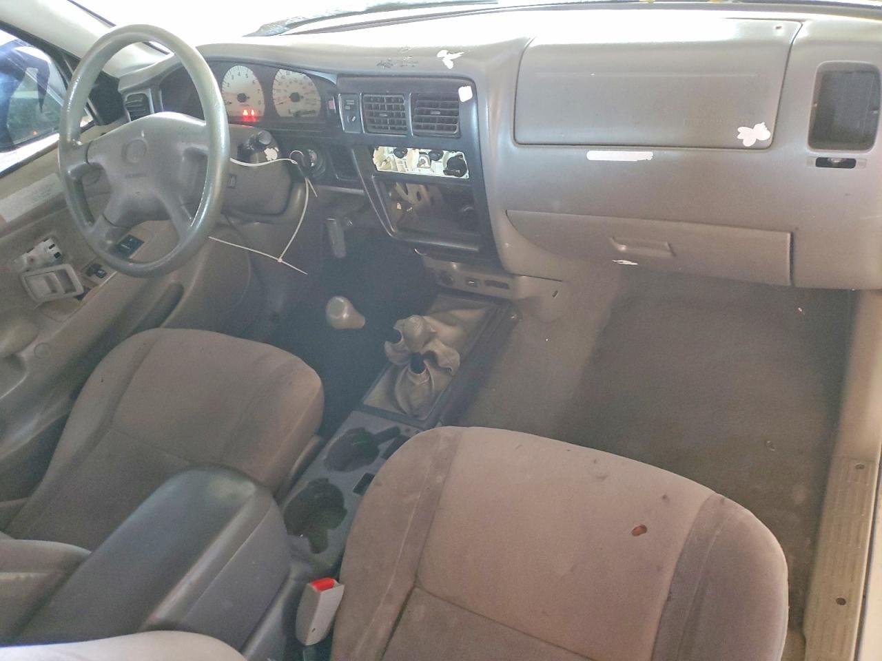 2001 TOYOTA TACOMA