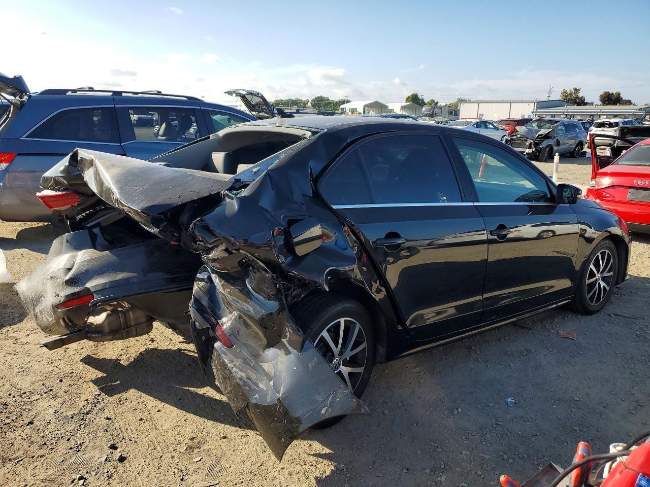 2017 VOLKSWAGEN JETTA