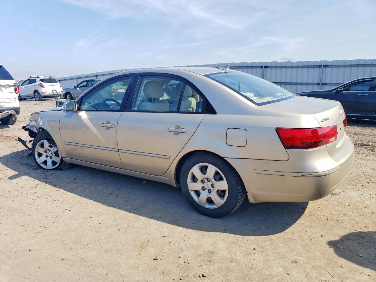 2010 HYUNDAI SONATA