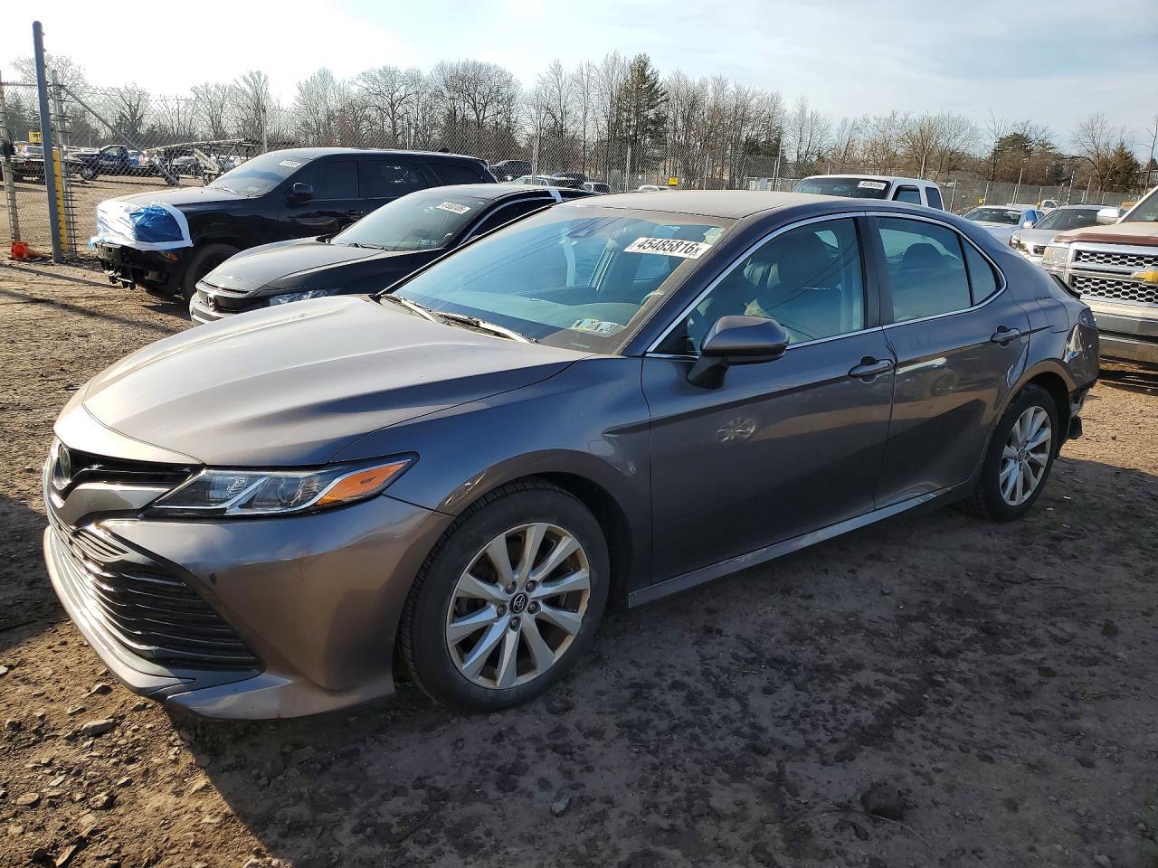 2019 TOYOTA CAMRY