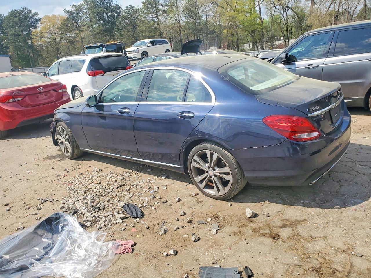 2016 MERCEDES-BENZ C-CLASS