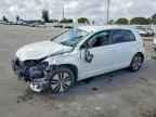 2016 VOLKSWAGEN e-Golf