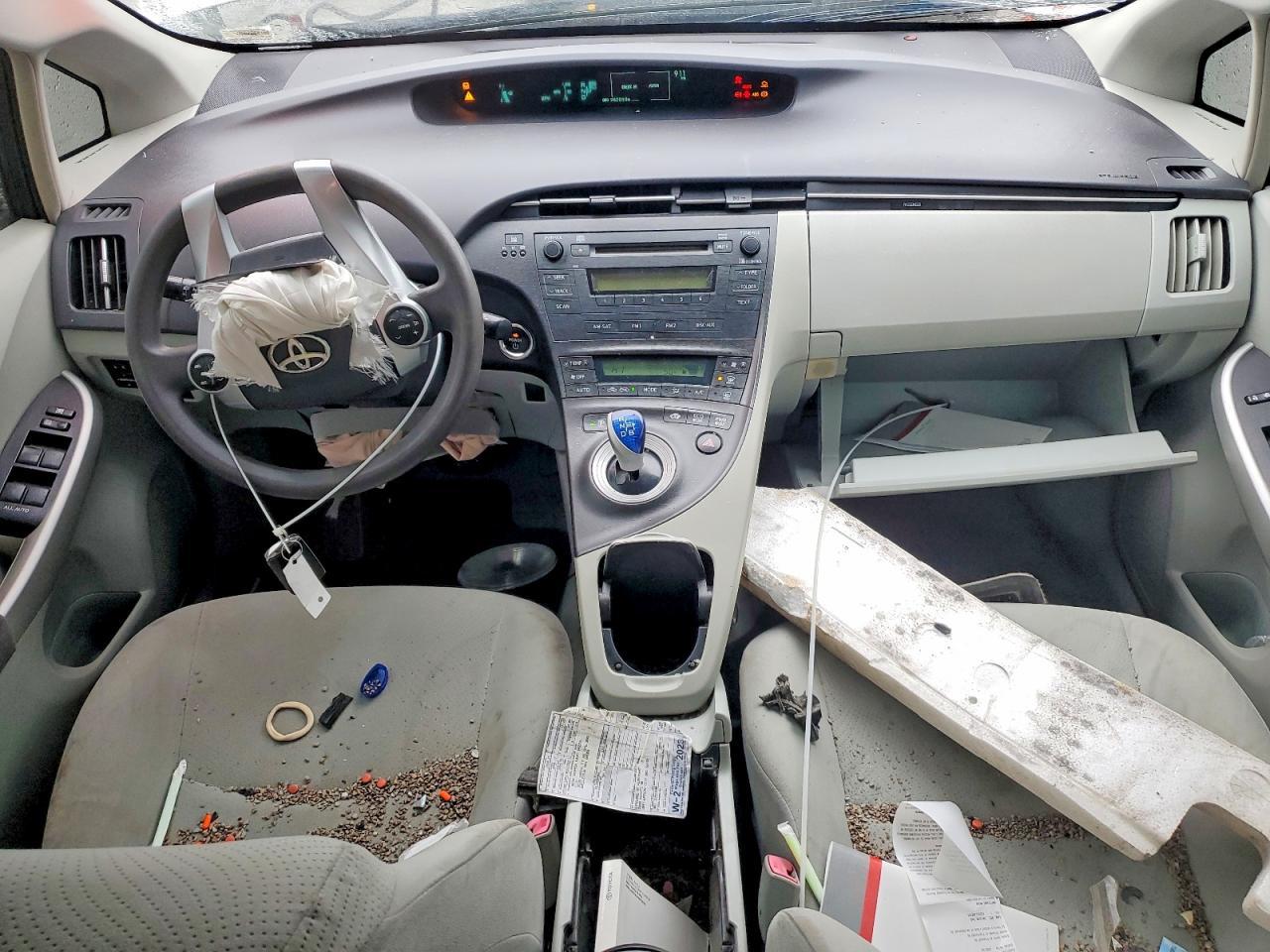 2010 TOYOTA PRIUS