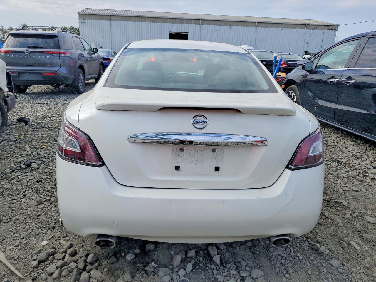 2012 NISSAN Maxima