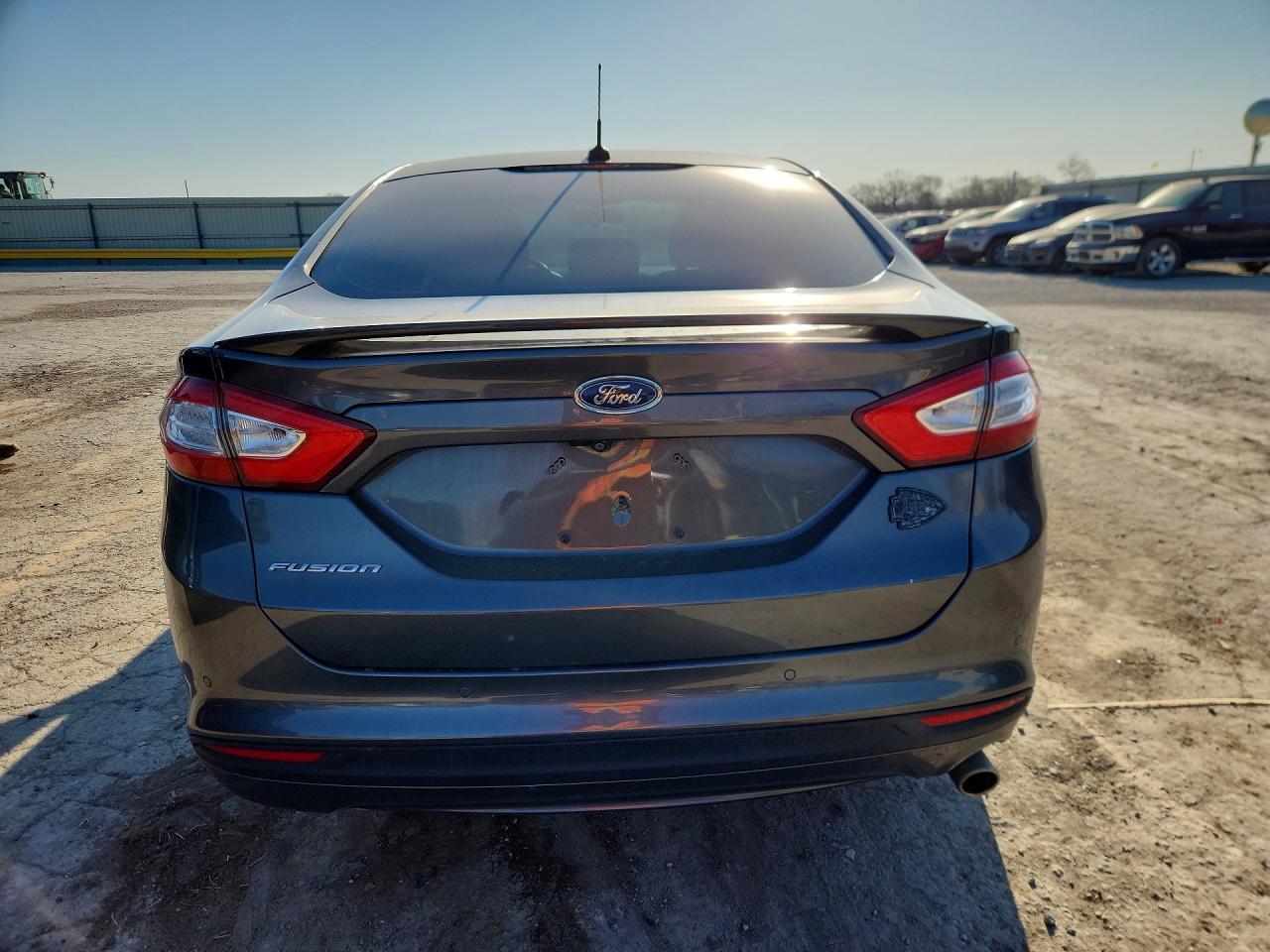 2016 FORD FUSION