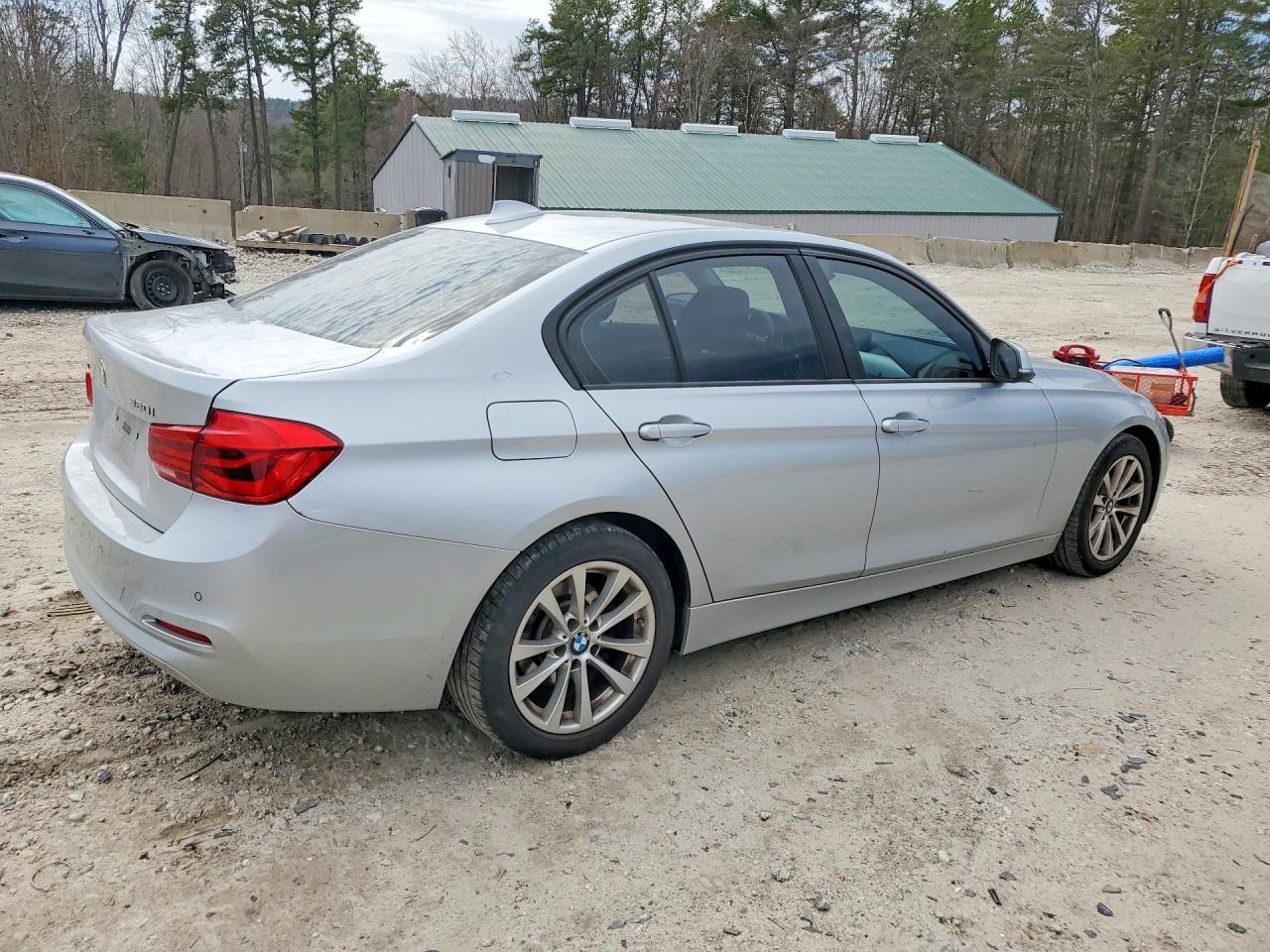 2017 BMW 3 SERIES