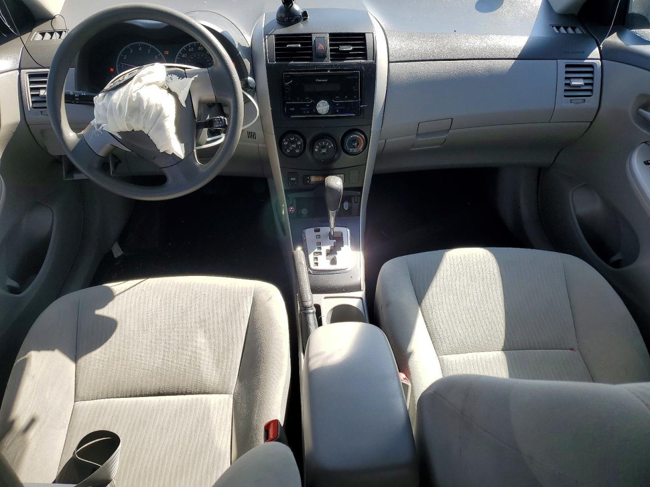 2010 TOYOTA COROLLA