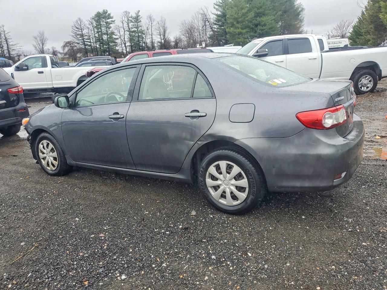 2011 TOYOTA COROLLA