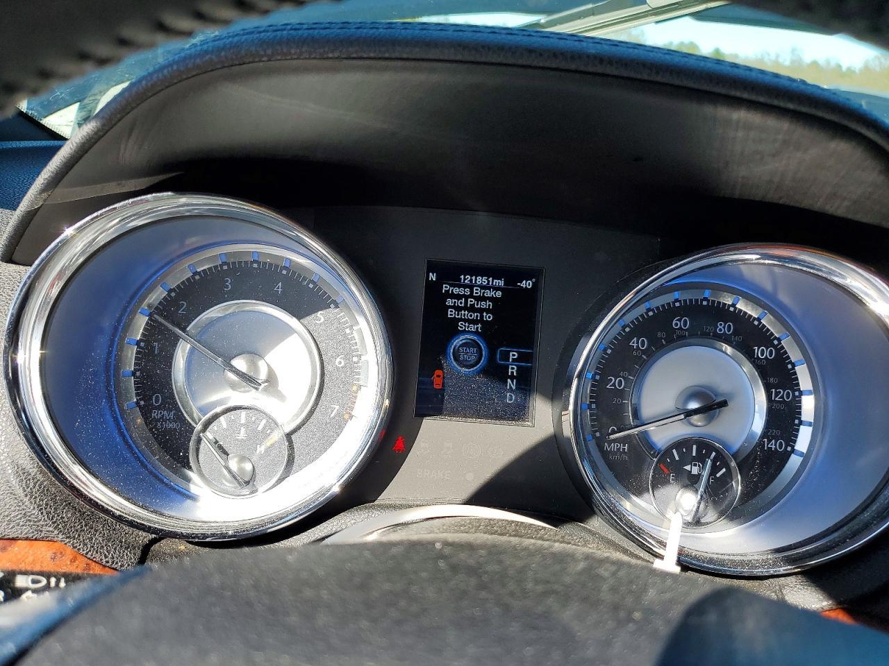 2012 CHRYSLER 300