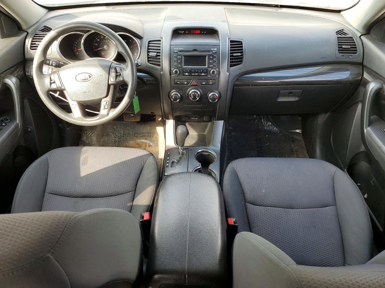 2013 KIA SORENTO