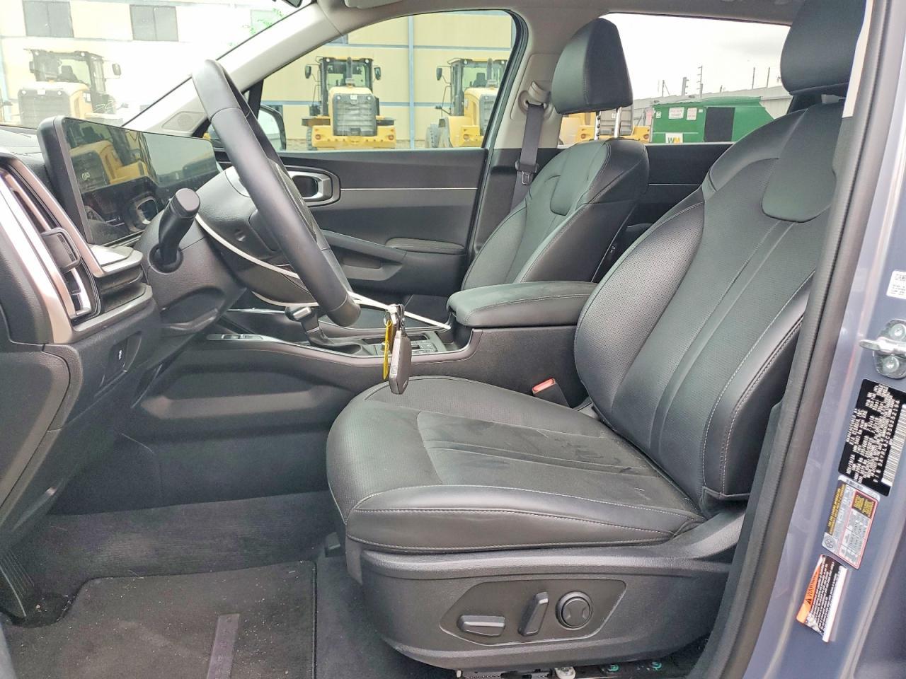 2025 KIA SORENTO