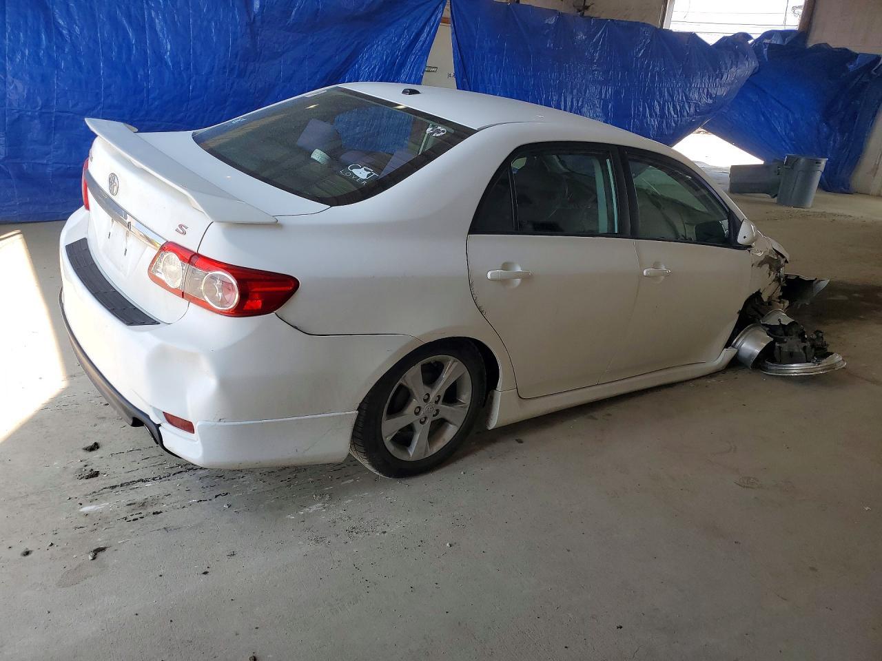 2011 TOYOTA COROLLA