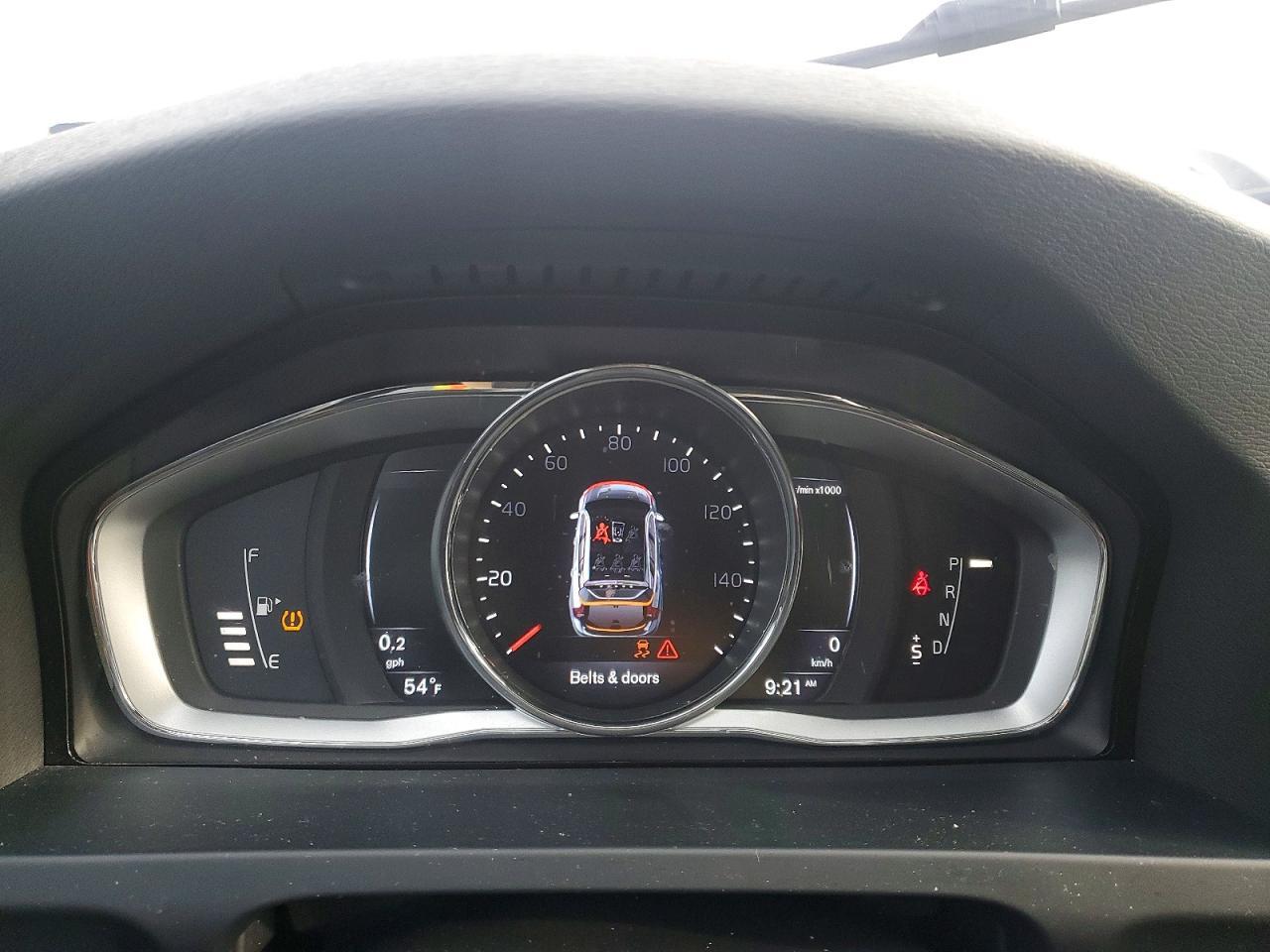 2016 VOLVO V60
