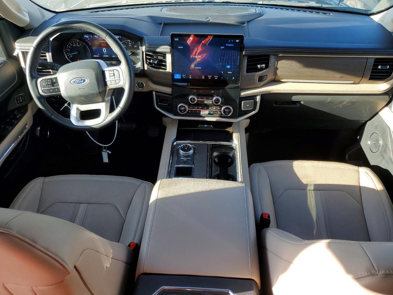 2024 FORD Expedition