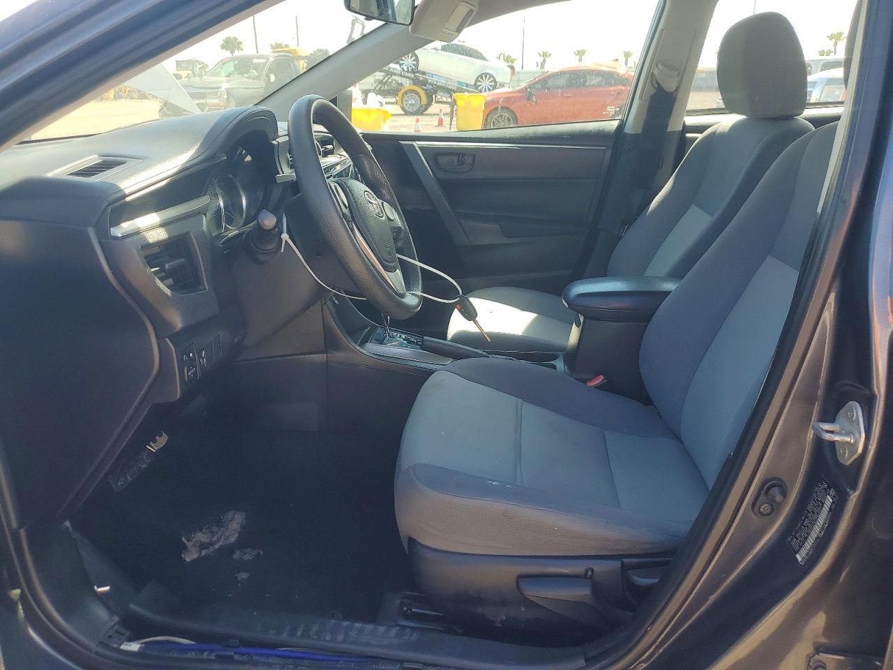 2015 TOYOTA COROLLA