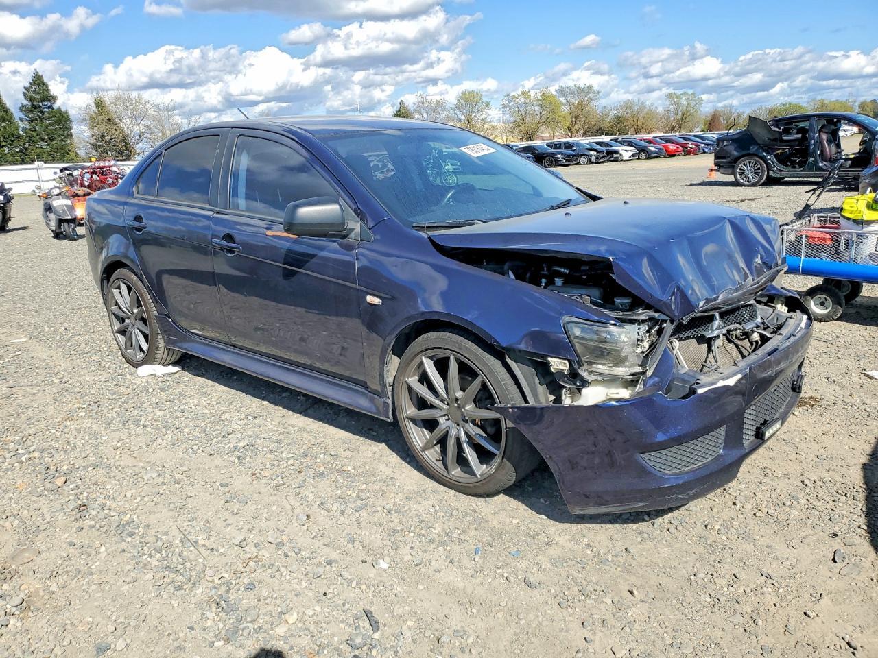 2013 MITSUBISHI LANCER