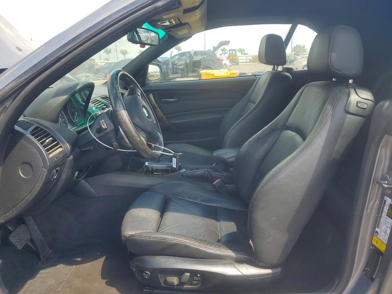 2011 BMW 1 Series