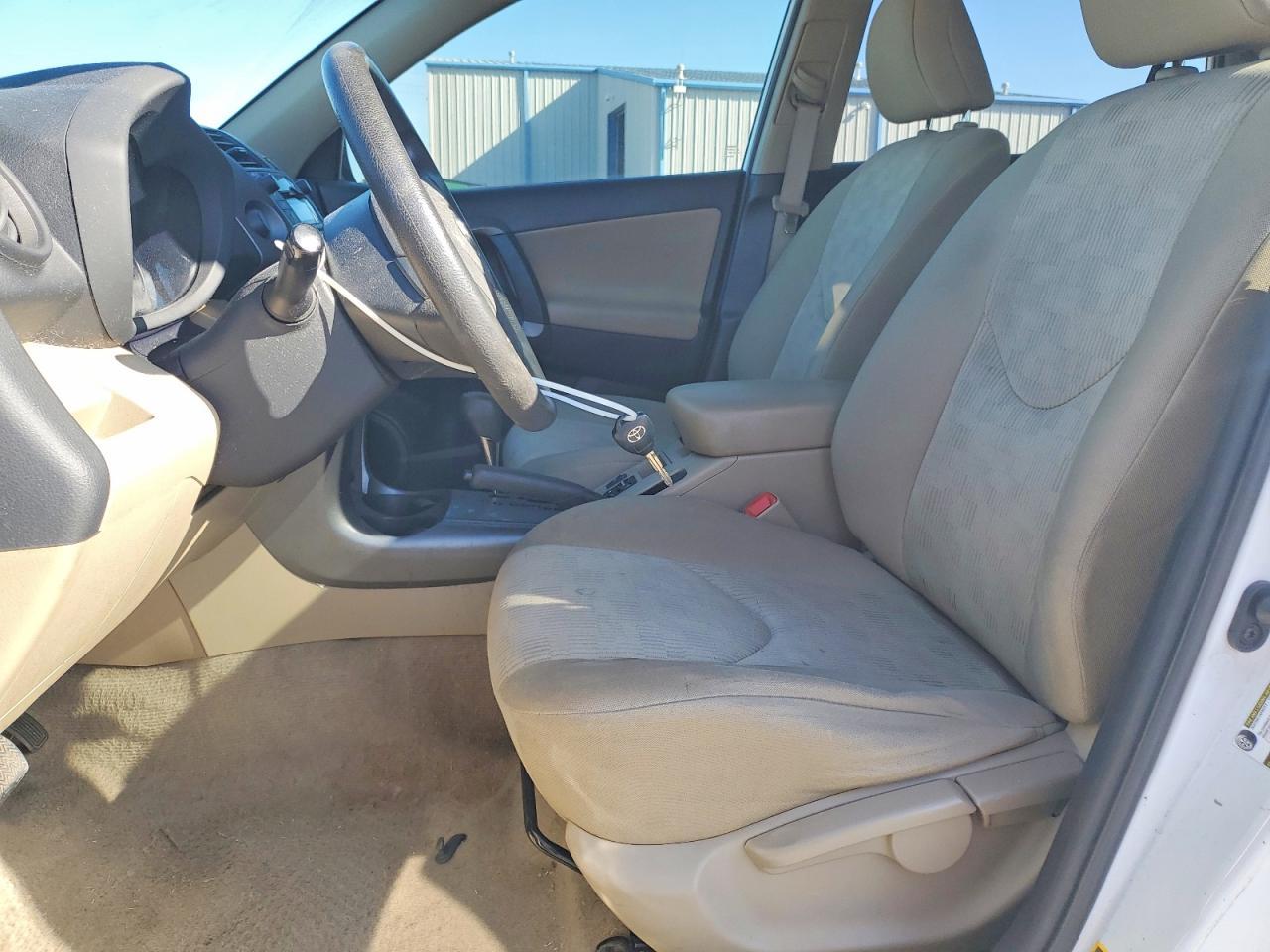 2011 TOYOTA RAV4