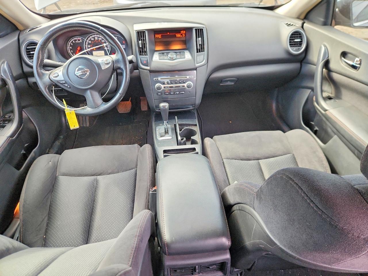 2014 NISSAN Maxima