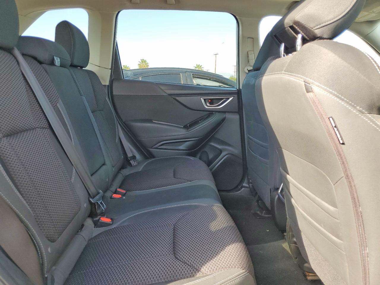 2019 SUBARU FORESTER