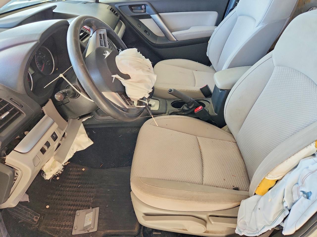2015 SUBARU FORESTER