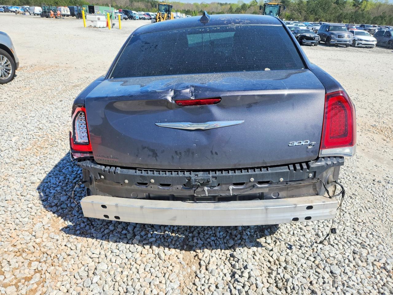 2016 CHRYSLER 300