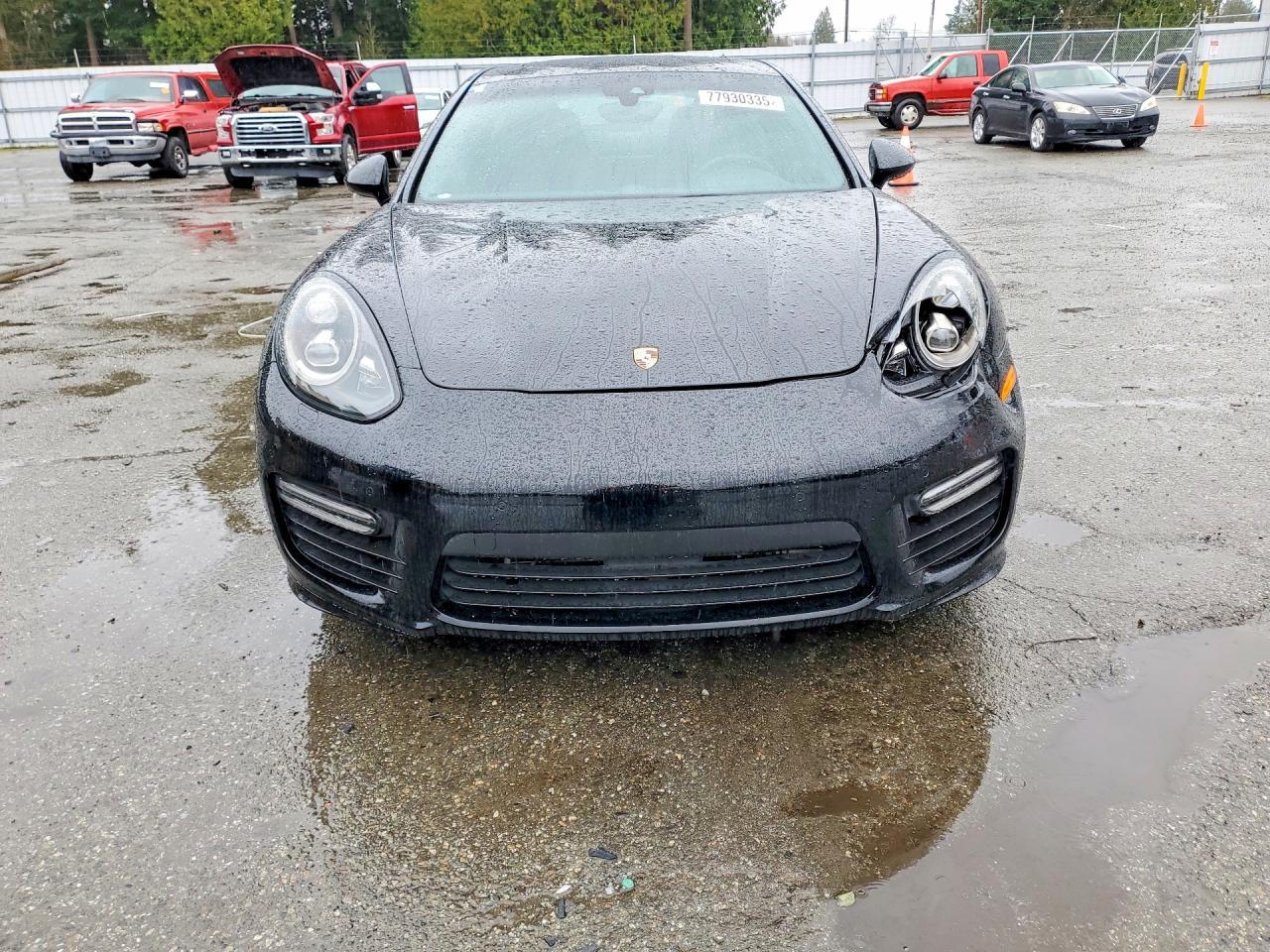 2015 PORSCHE Panamera