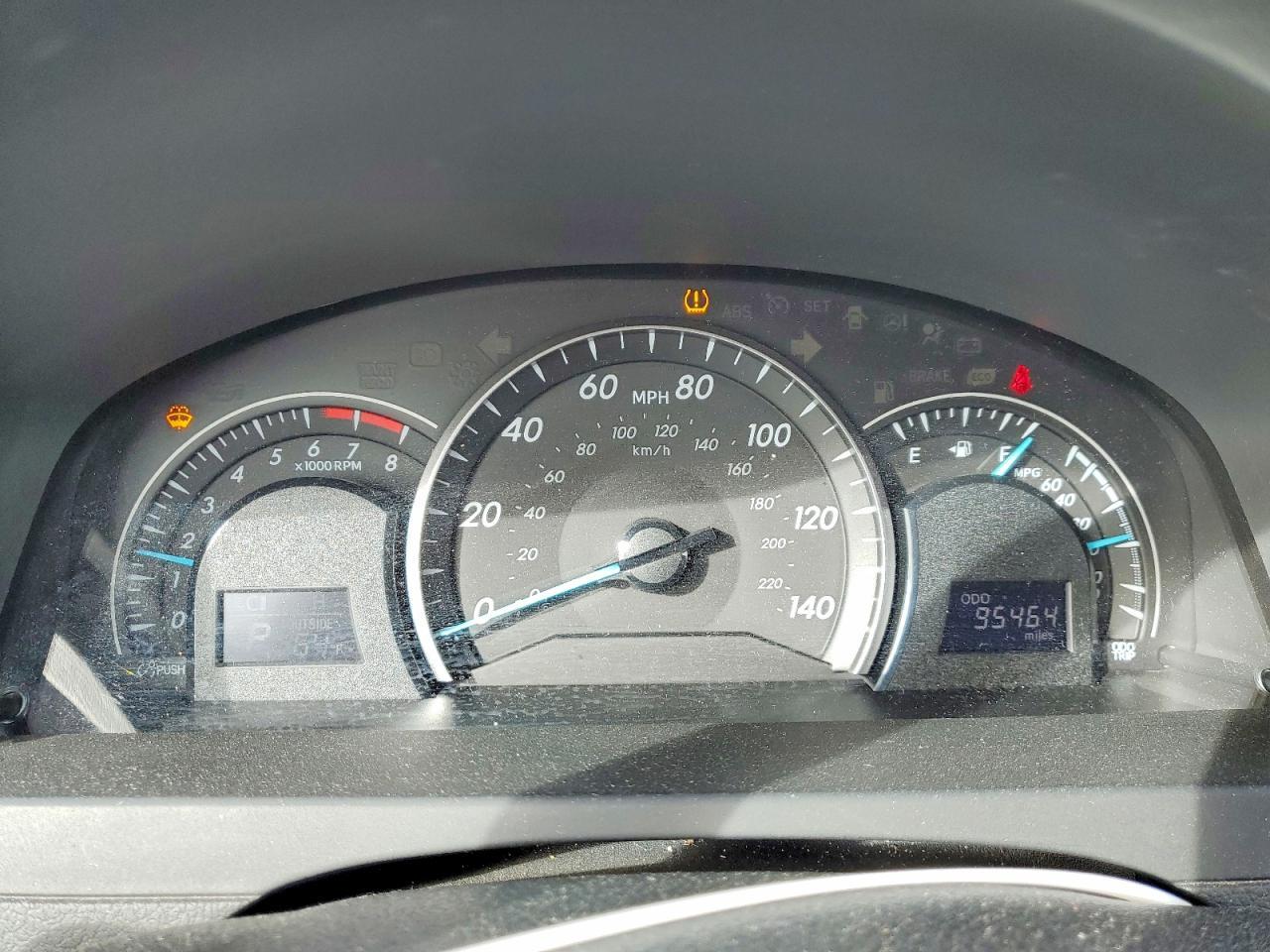 2012 TOYOTA CAMRY