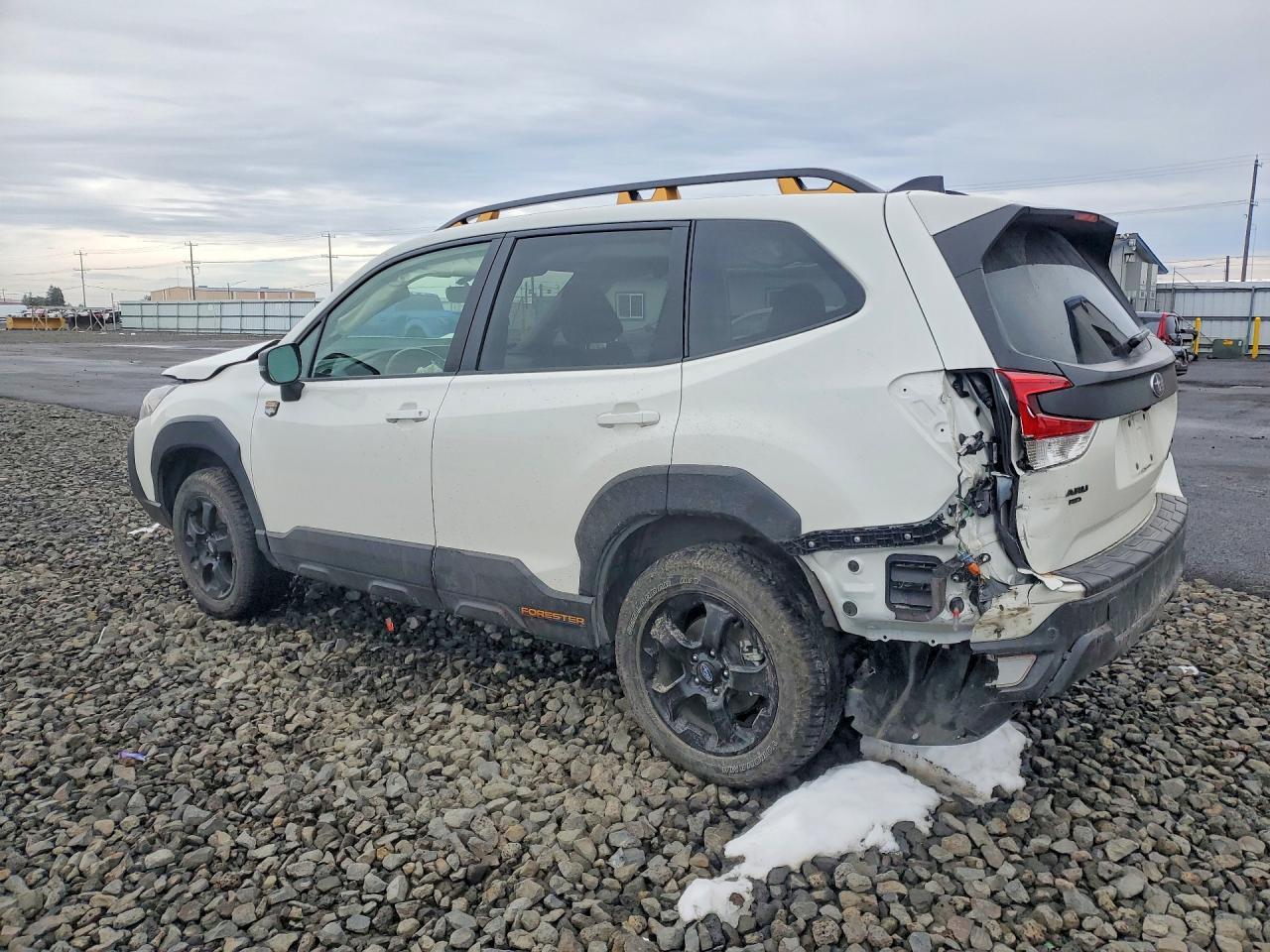 2024 SUBARU FORESTER