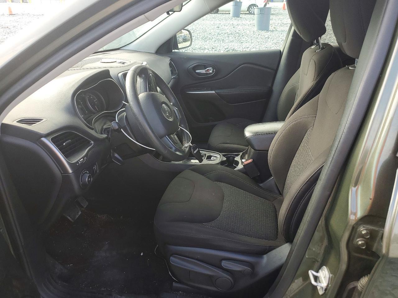2019 JEEP CHEROKEE