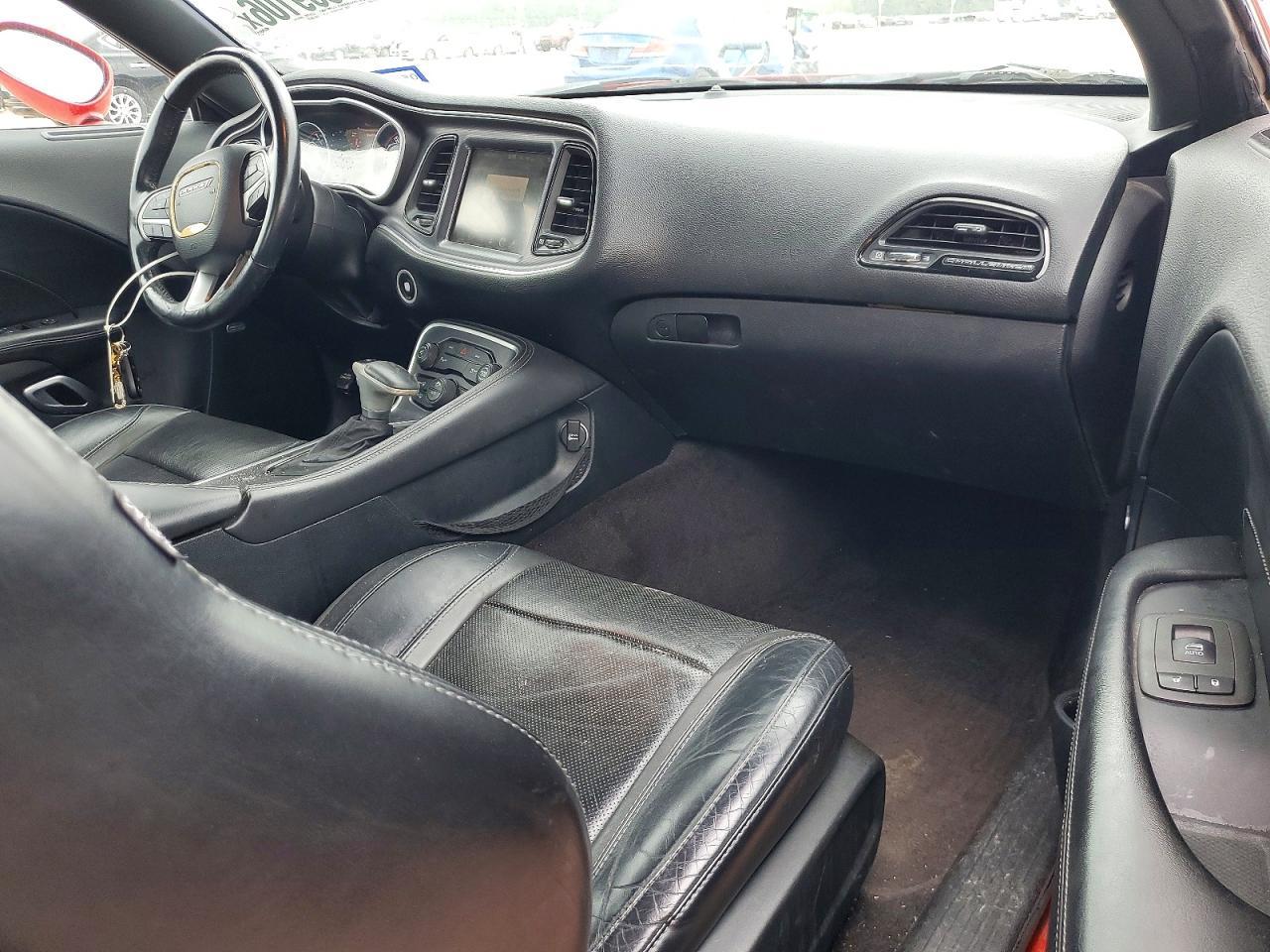 2015 DODGE Challenger