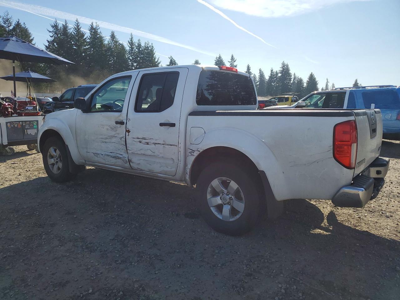 2012 NISSAN Frontier