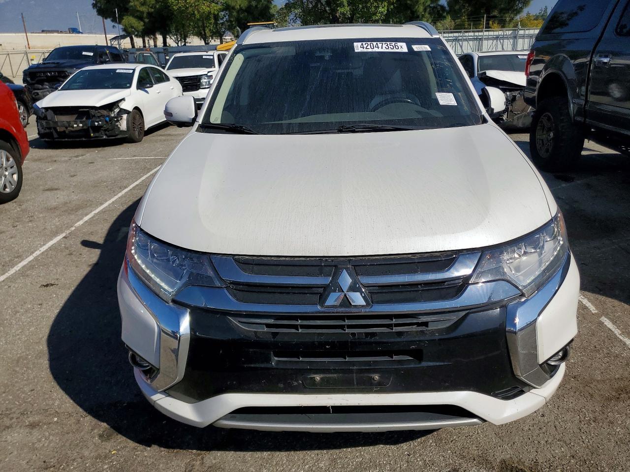 2018 MITSUBISHI outlander