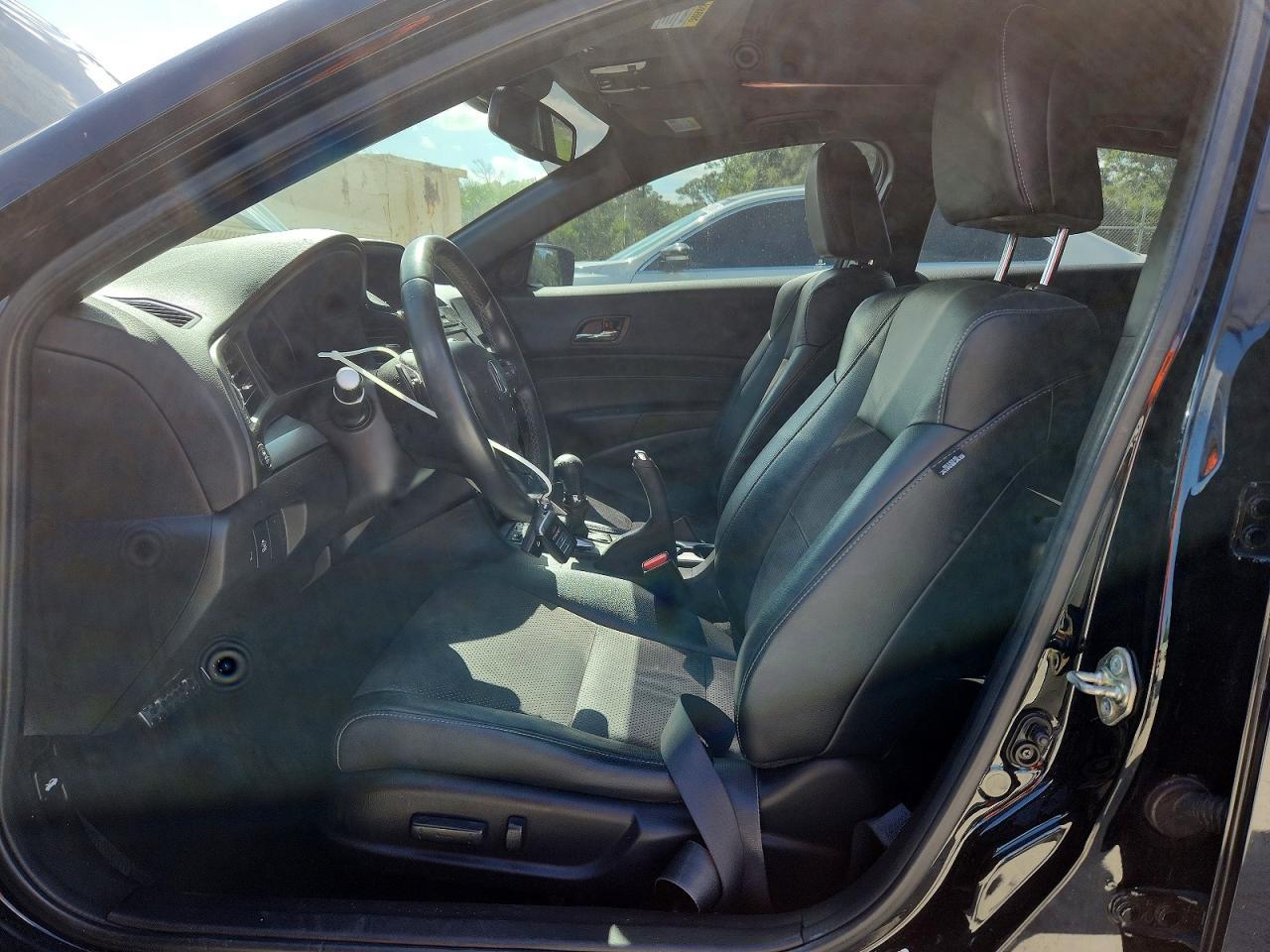 2017 ACURA ILX