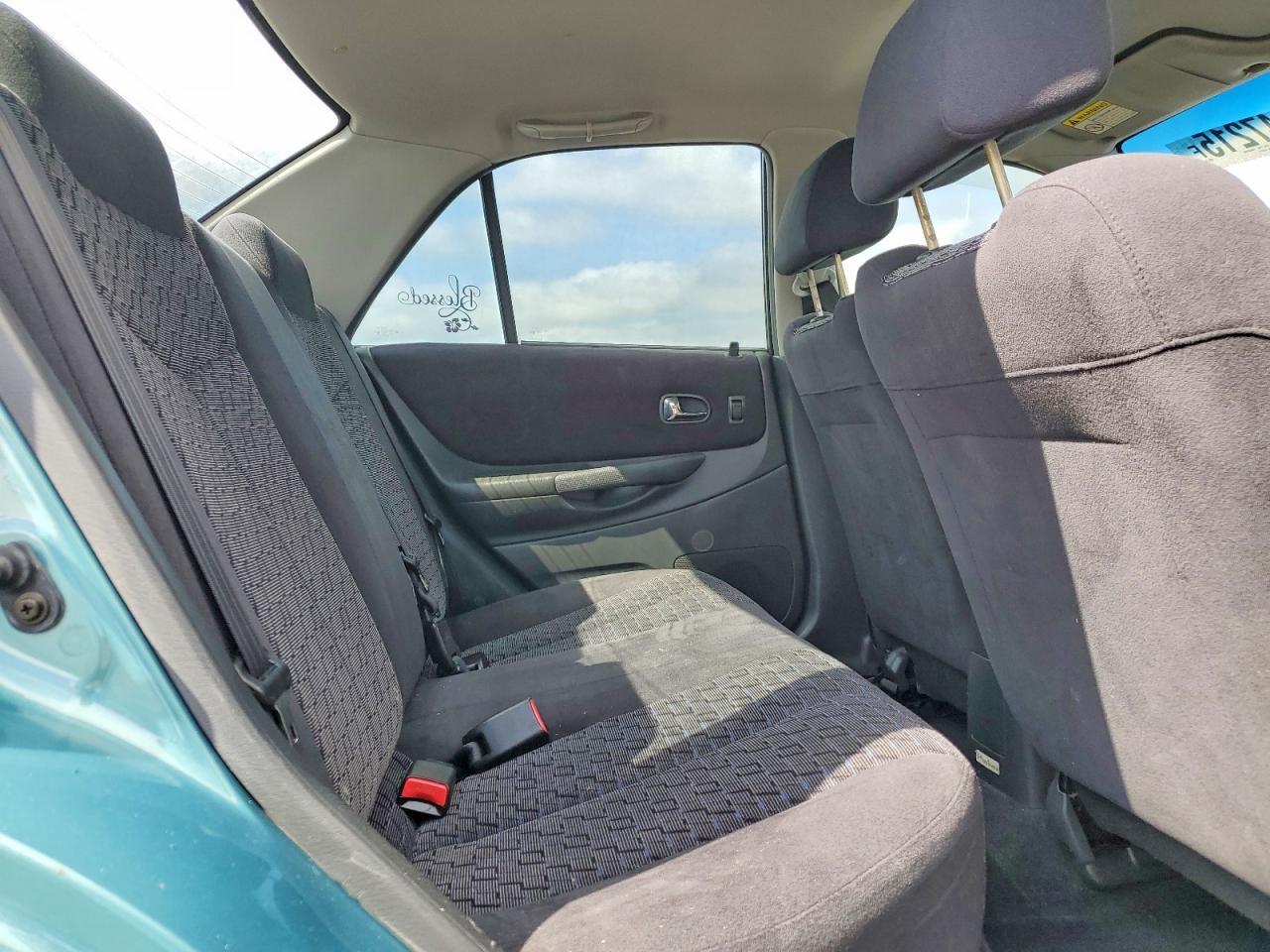 2001 MAZDA Protege
