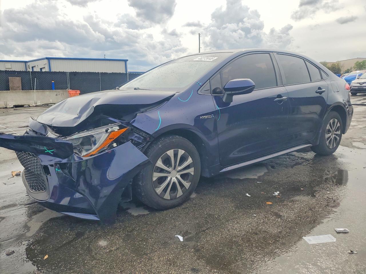 2021 TOYOTA COROLLA