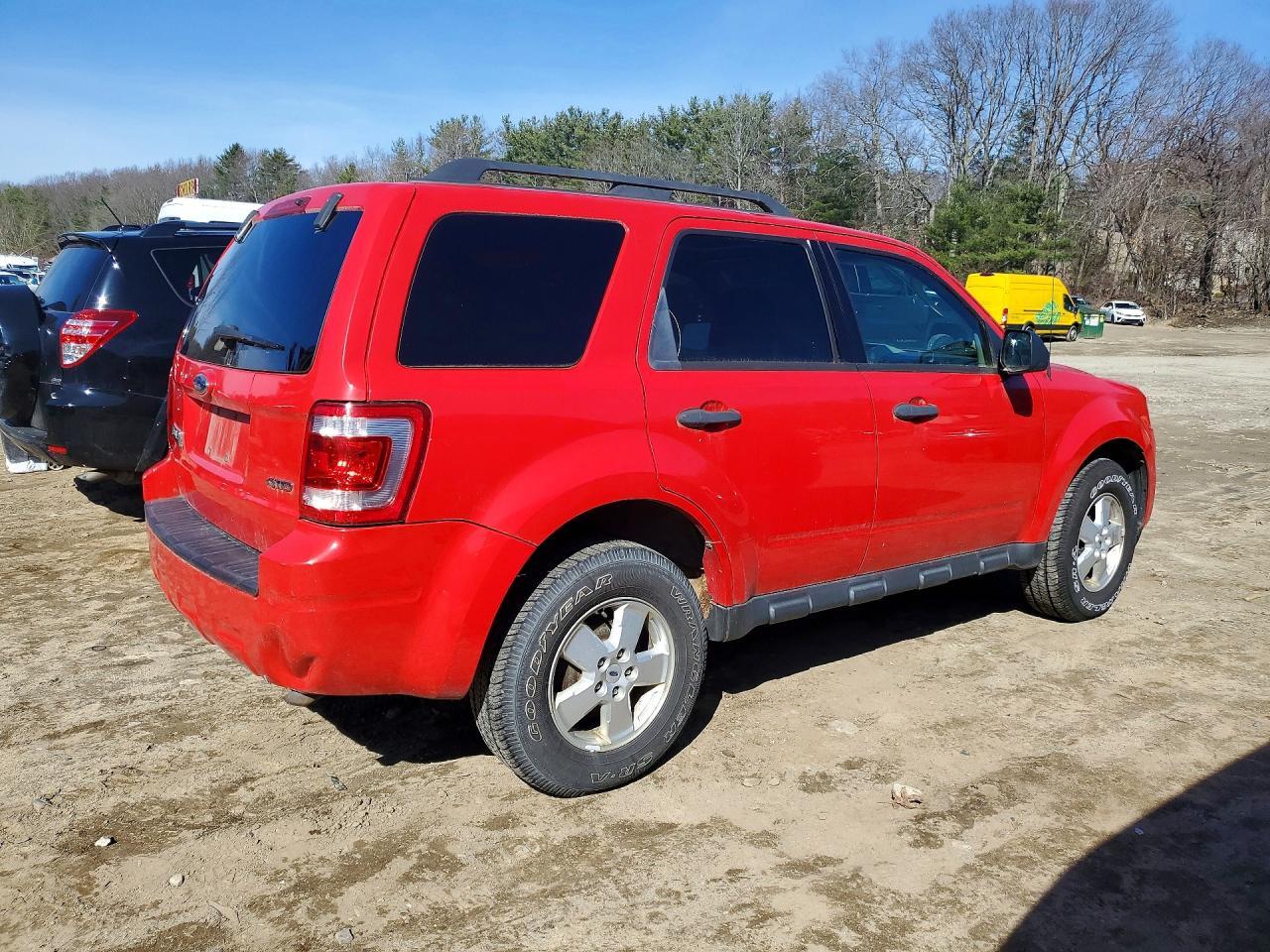 2009 FORD ESCAPE