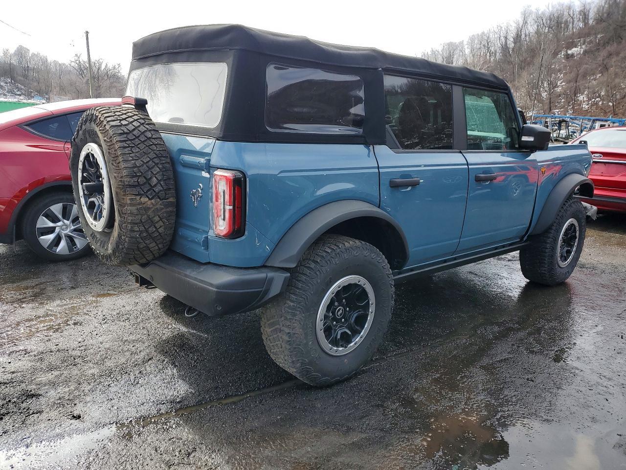 2022 FORD Bronco